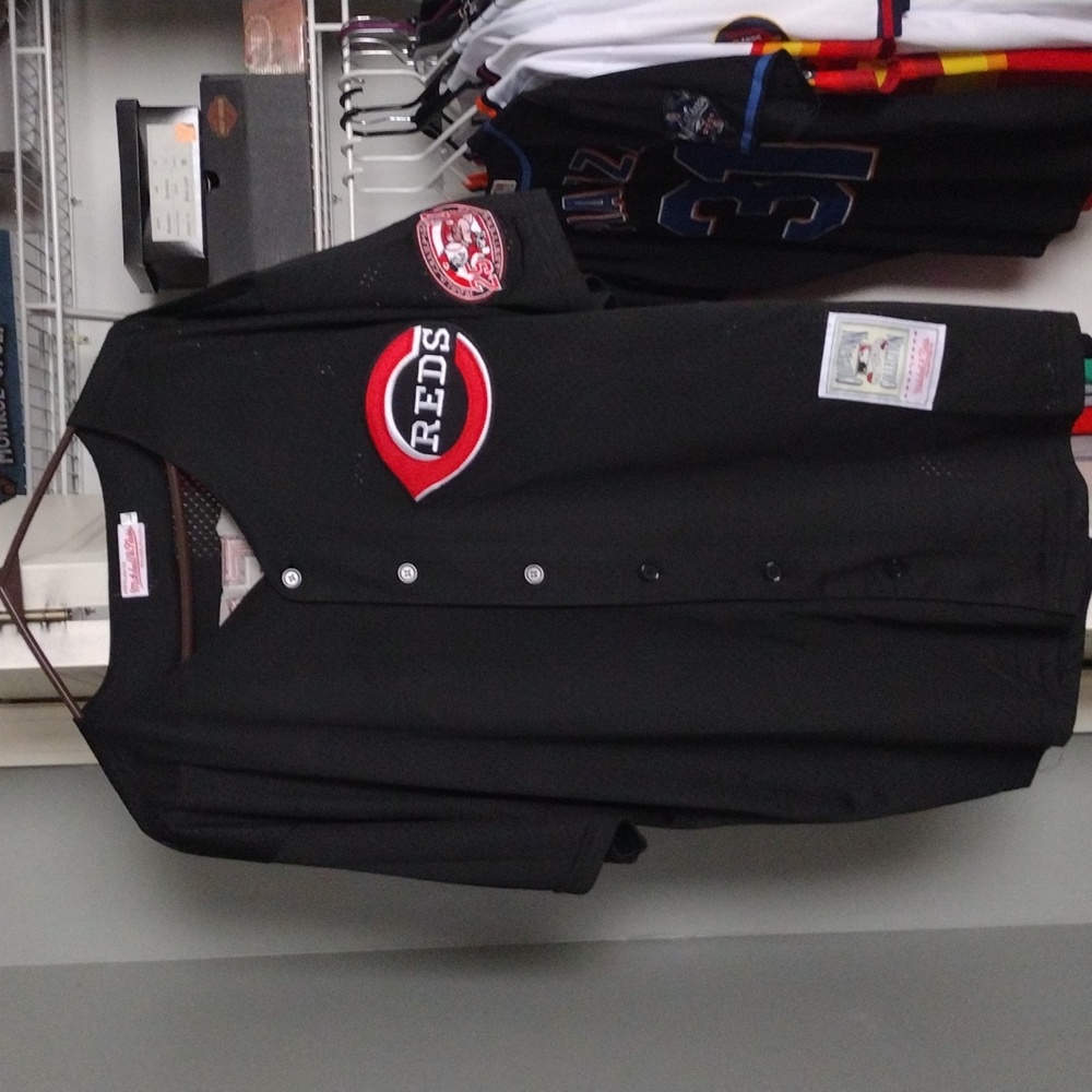 Mitchell & Ness Cincinnati Reds Black Jersey with Red and White Logo